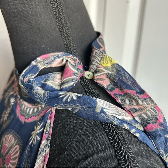 Libby Edelman blue & pink floral sheer cold shoulder long sleeve chiffon blouse - Picture 5 of 7